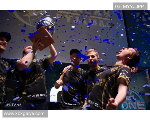 聚焦CSGOTES战队展现强大实力与团队合作的背后故事